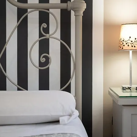 Vaticana Residenza Ottaviani 4*
